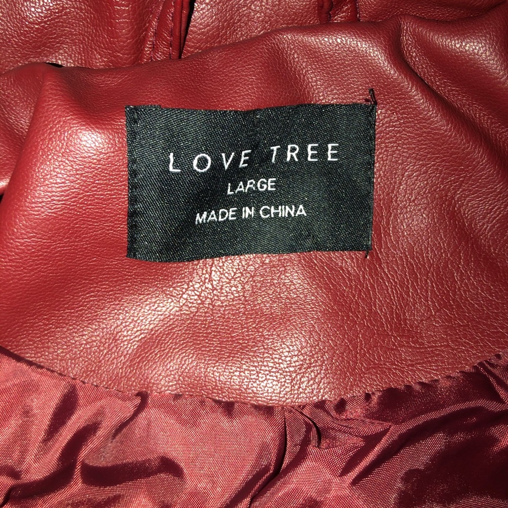 Red leather jacket - Picture 5 of 7